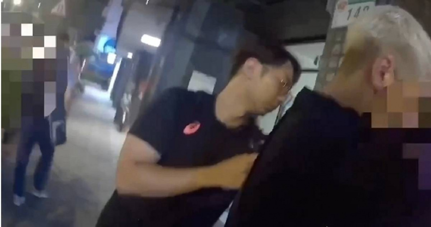 松山警聯手被害人釣出詐團! 車手當場遭逮、查扣百萬現金