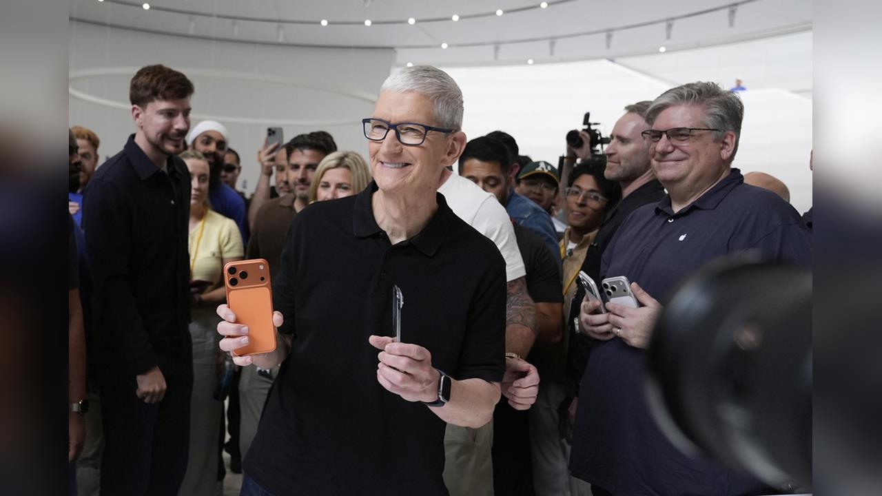 快新聞／iPhone超級換機潮「回不去了」　美電信巨頭CEO：除非AI能帶來突破