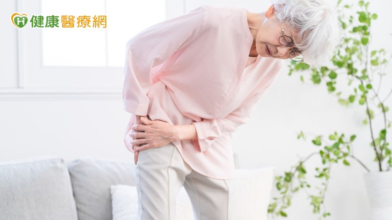 天氣一變坐骨神經就痛？醫揭氣溫變化關聯　教你4招緩解