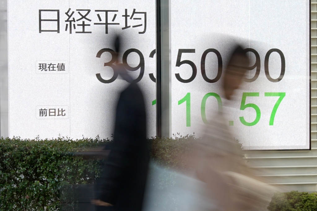 日本Q4年增2.8%連三年正成長　物價高漲消費低迷
