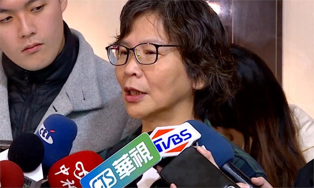 第一勇(影)／力挺蔡壁如戰民眾黨主席  她讚：比其他男人強多了！