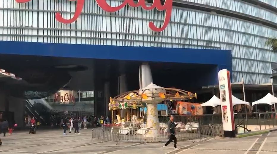 新竹巨城遊樂設施故障 民眾拋出釀8傷