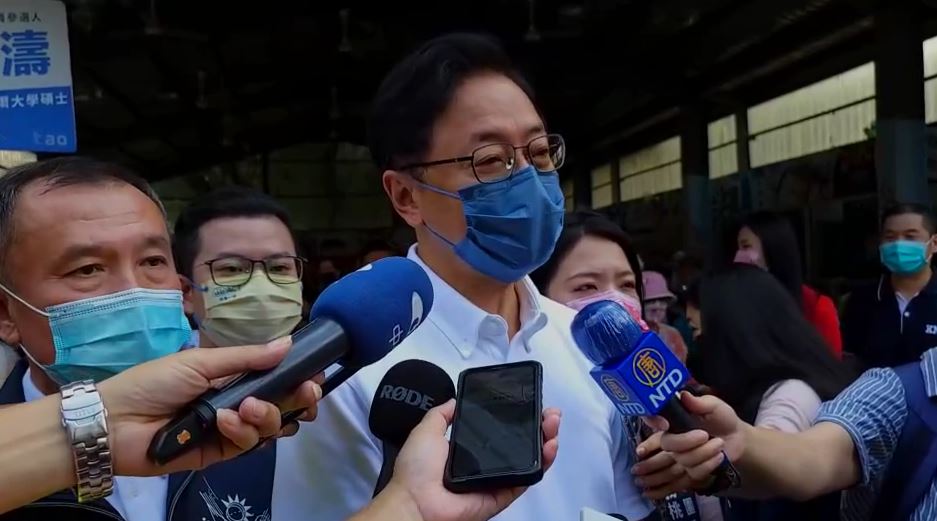快新聞／與邱奕勝互動冷？　張善政稱「非常熱絡」：不要見縫插針