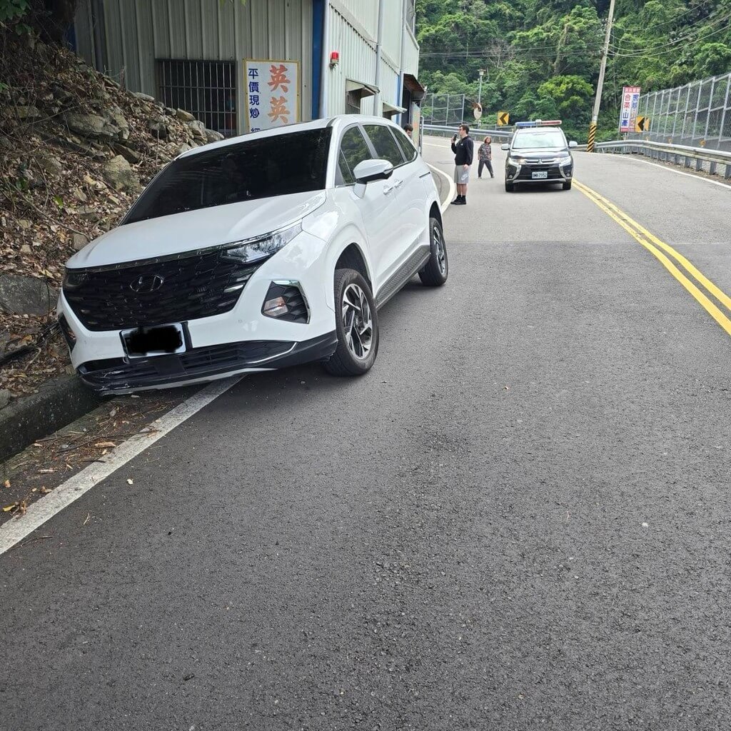疑外籍人士駕車不慎傷及婦人　台中警調查釐清