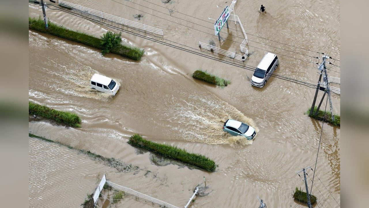 豪雨釀災!日本千葉2700泡水車 今陸續拖吊完畢