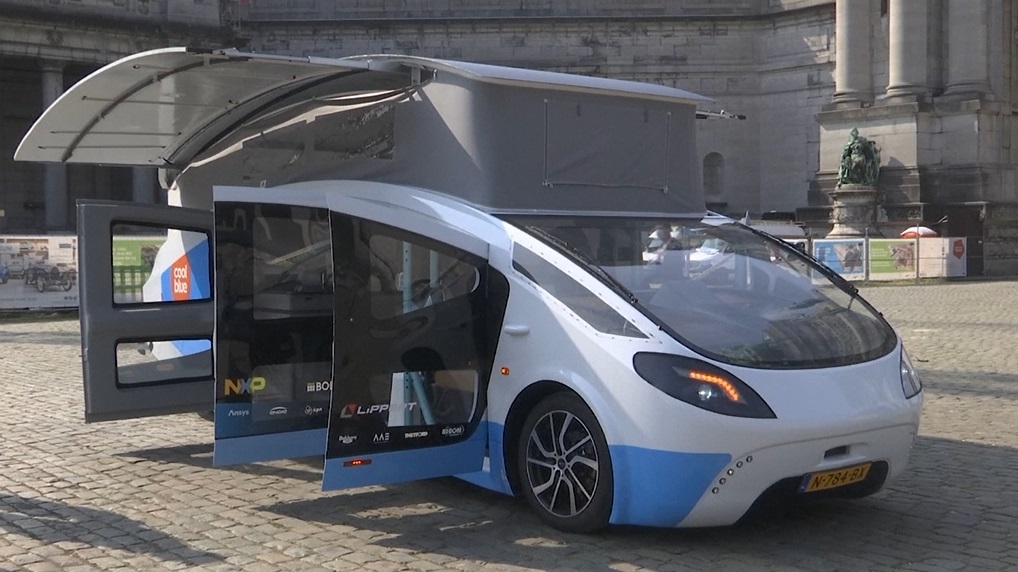 荷蘭大學生首創太陽能露營車 上路試行3000公里