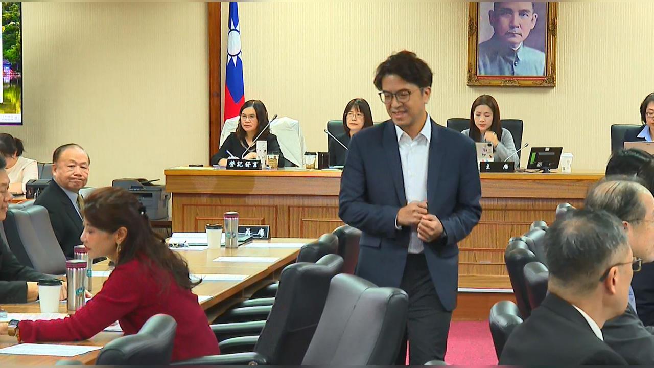 徐巧芯出招「排滿外委會議程」　　沈伯洋：不怕　我超愛質詢