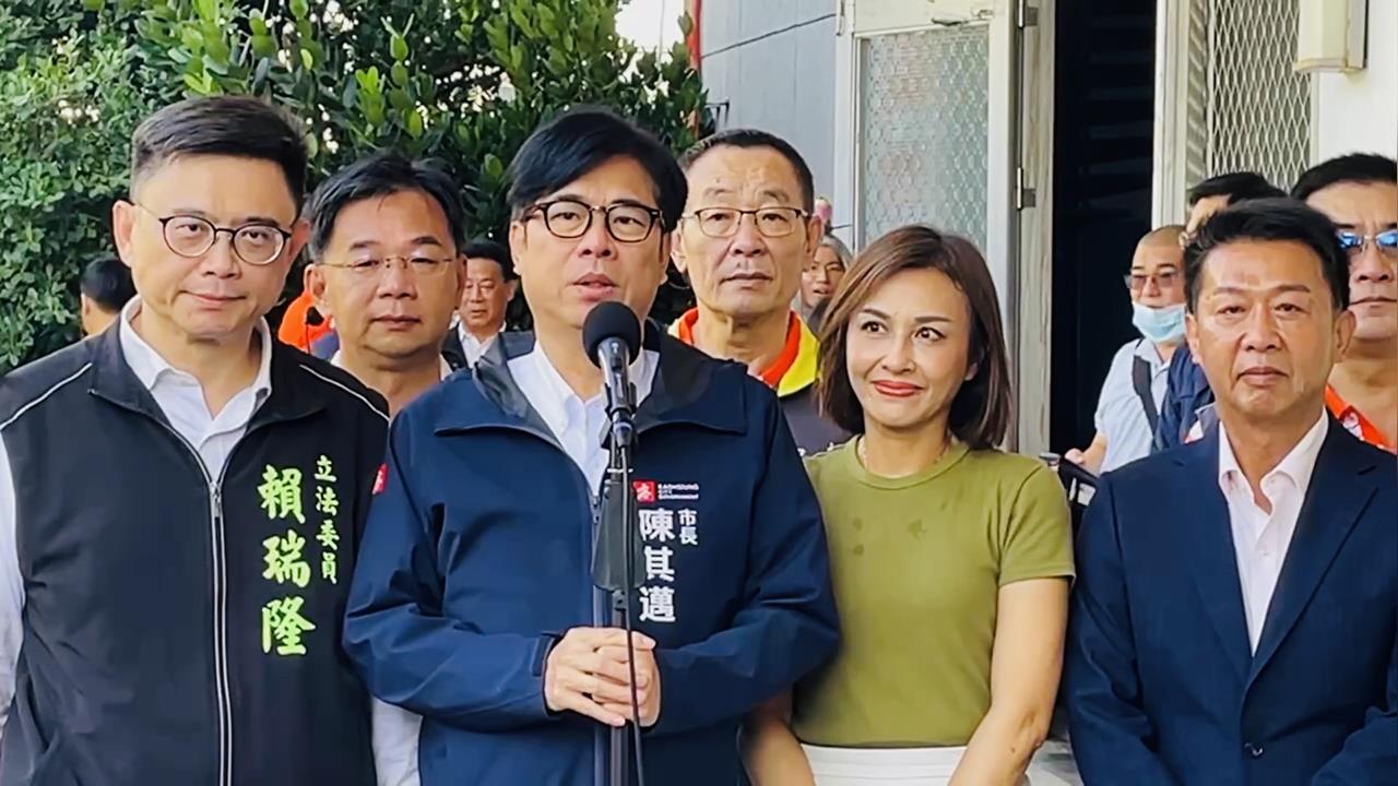 快新聞/柯志恩再戰高雄 陳其邁談綠營初選:兄弟競賽稍微比畫就好