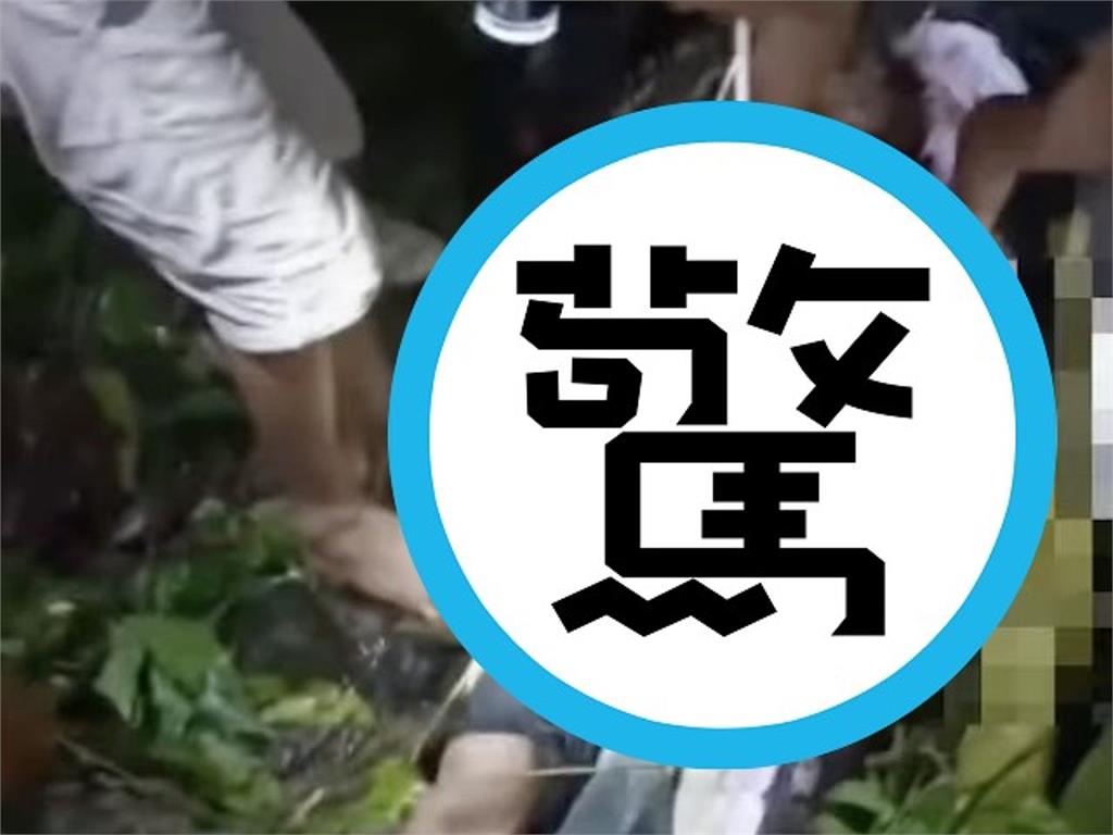 男遭蟒蛇吞下　剖腹取全屍！驚悚「人乾」影片曝光