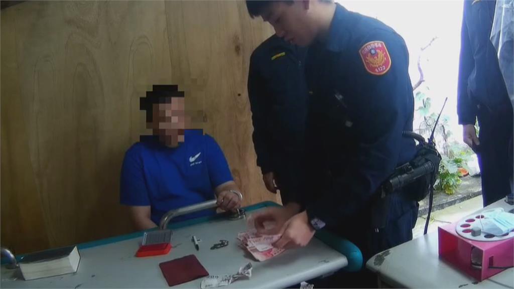 竊賊被裝修工狂追　狗急翻牆竟是警局停車場