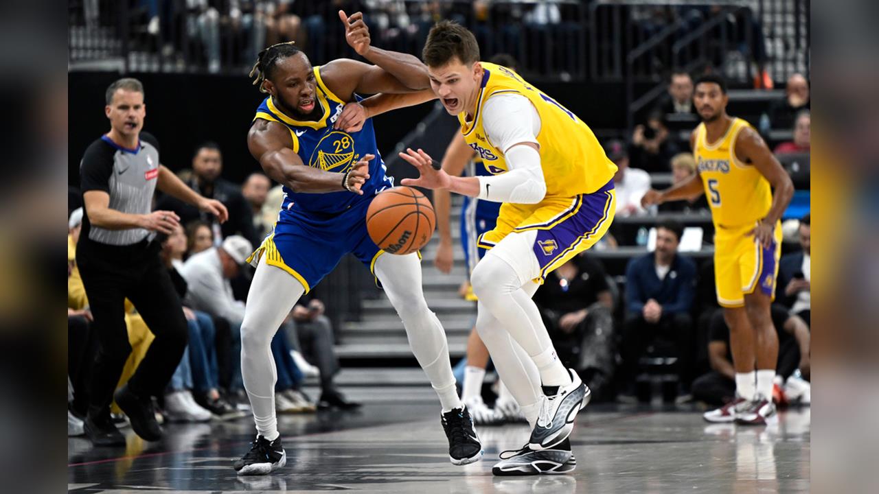 NBA(影)／湖人新當家中鋒熱身賽首亮相！凱斯勒攻守兩端「奮戰不懈」展現球隊精神