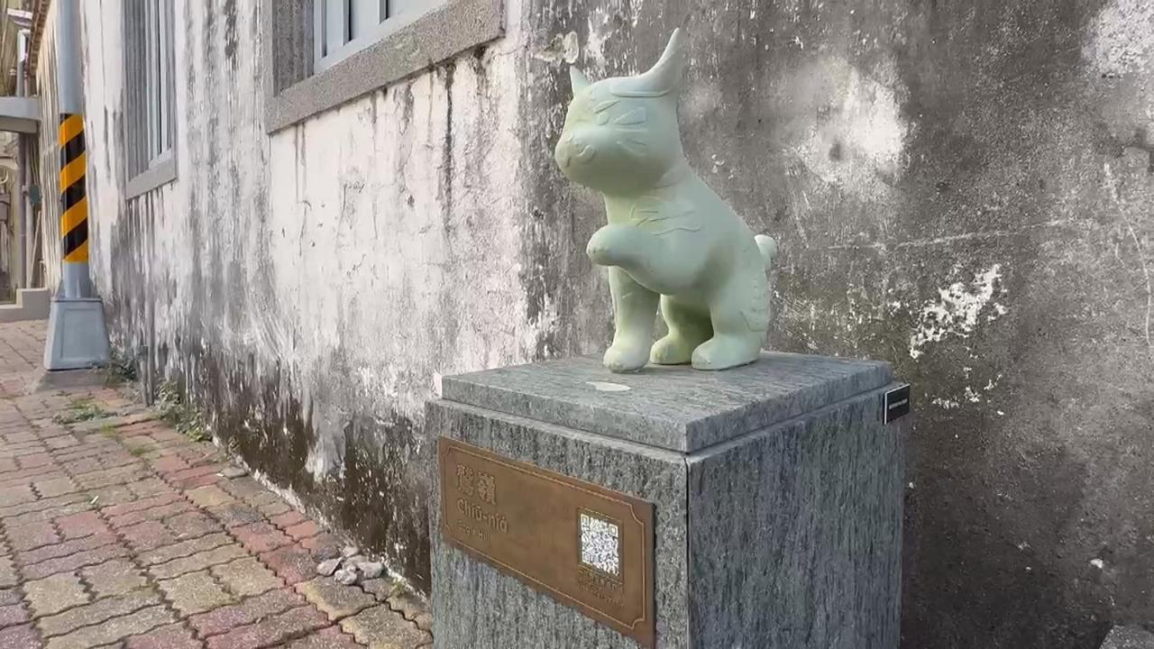 「巷仔Niau」黃銅告示牌疑遭偷走 台南文化局報警:痛斥破壞公物行為