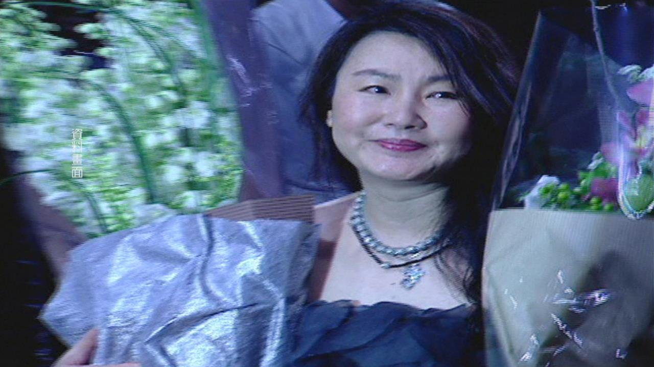 傳奇設計師溫慶珠享壽69歲！深耕台灣時尚40餘年　「蝴蝶與旋轉木馬」成遺作