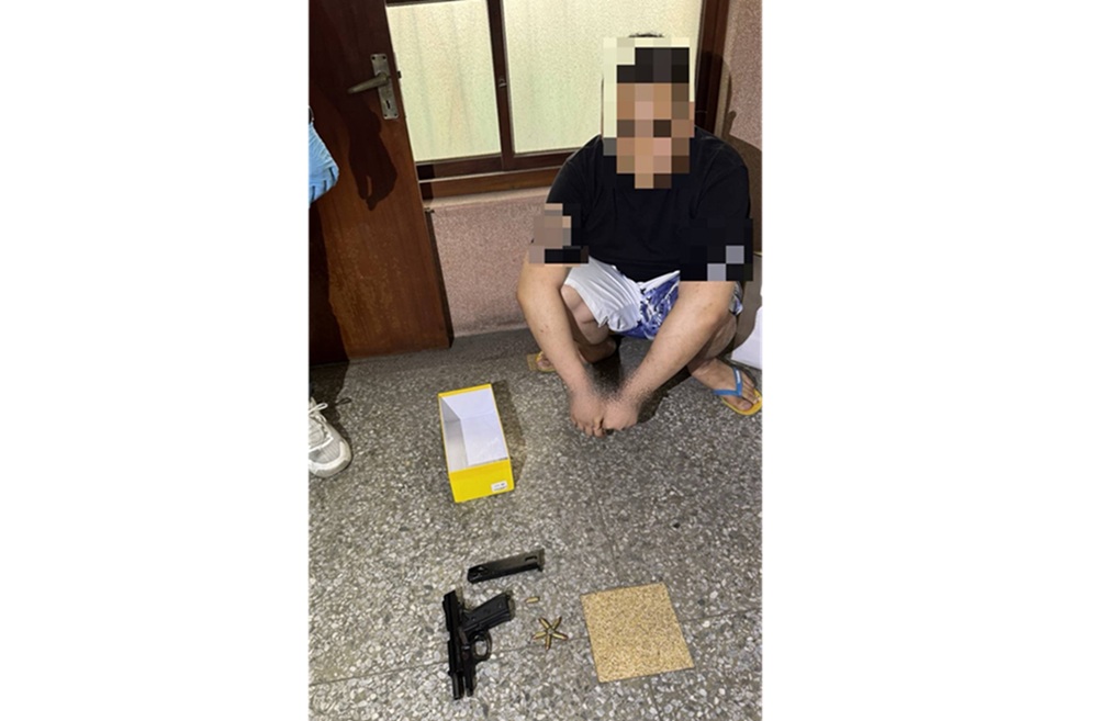 怕黑吃黑涉擁槍自重　警趁睡夢中逮人破喪屍煙彈分裝場