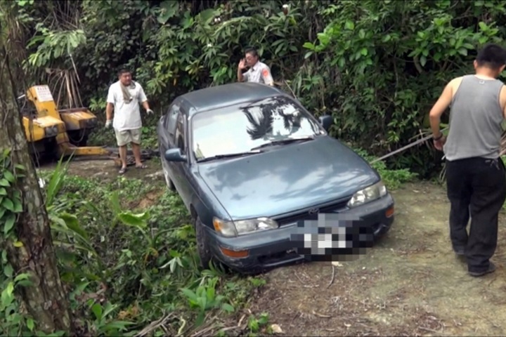 導航卻迷航！ 駕駛嘉義山區迷路險墜谷