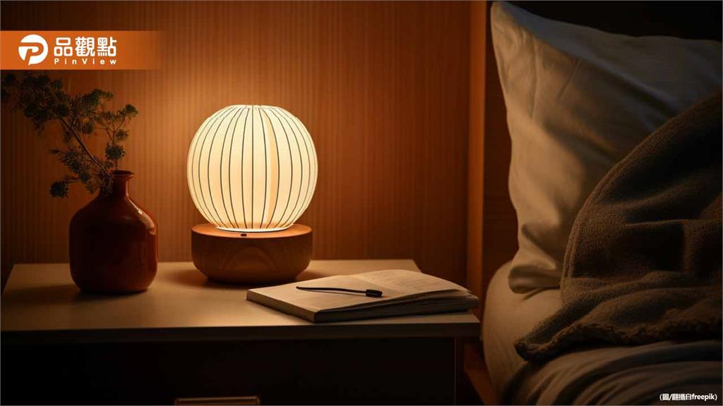 睡覺開小夜燈會成心臟殺手！醫警告3類人風險更高