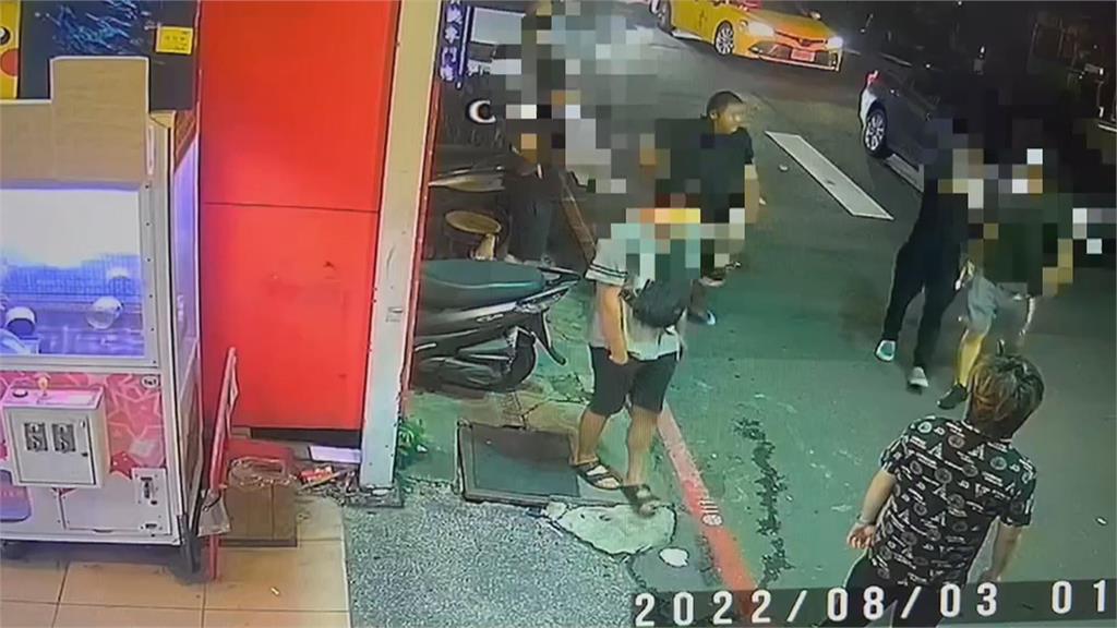 深夜男女口角引旁人規勸 演變成肢體衝突