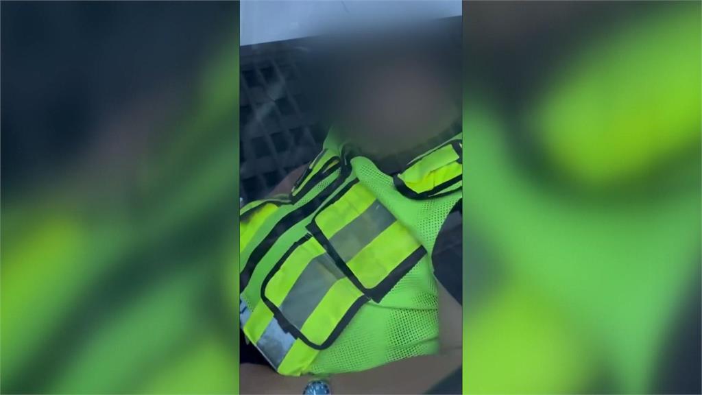 波麗士大人你累了嗎? 國發會前執勤竟在警車上睡翻