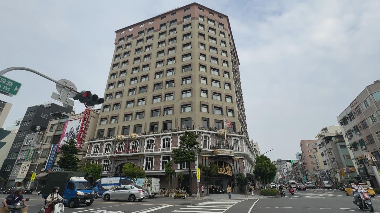 獨家!漢王洲際飯店國宴廳轉型 500張籐椅免費贈送