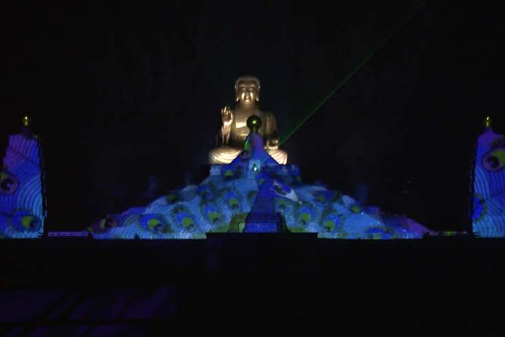 佛陀紀念館3D光雕秀 璀璨試燈