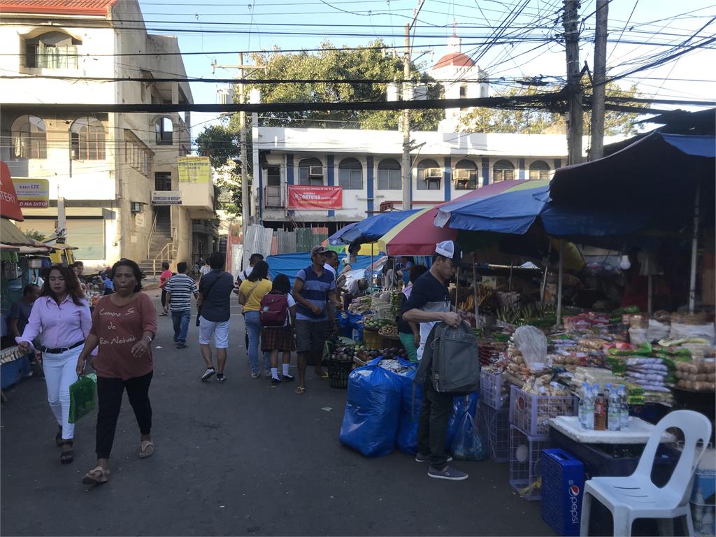 快新聞／東南亞疫情險峻 印尼確診、菲國病逝創單日新高