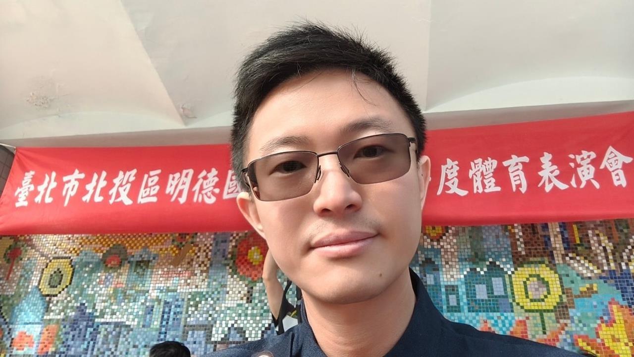 快新聞／侯漢廷喊延長兵役！四叉貓揭「侯只當兵12天」　網轟：先補滿再說