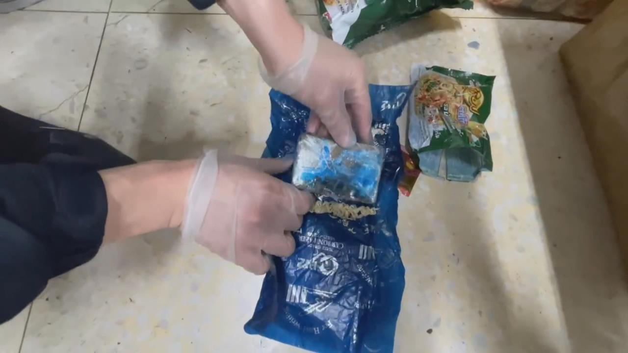 假泡麵真運毒！　國際包裹走私大麻花入境被識破