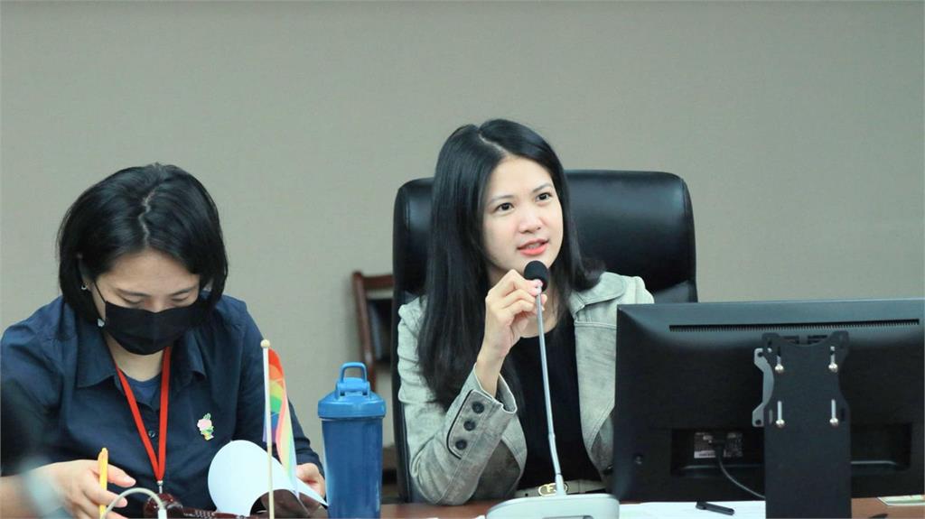 蔣萬安出席北檢違法集會？　林亮君批：背棄法治與市民