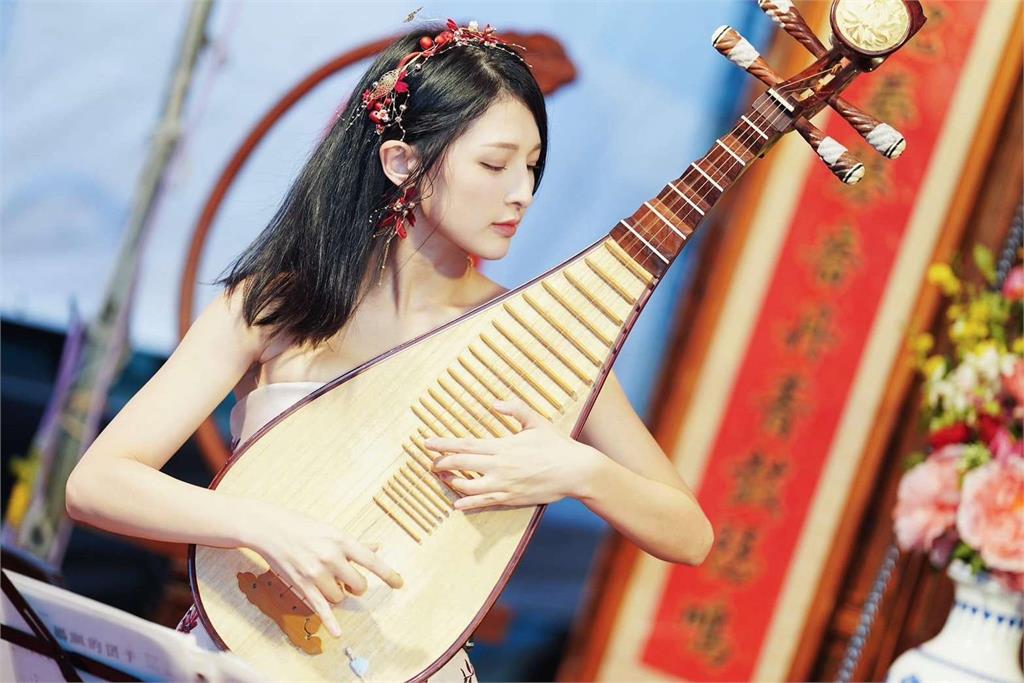 從國樂跨界到啦啦隊　琵琶女神李雨禧夢想成真