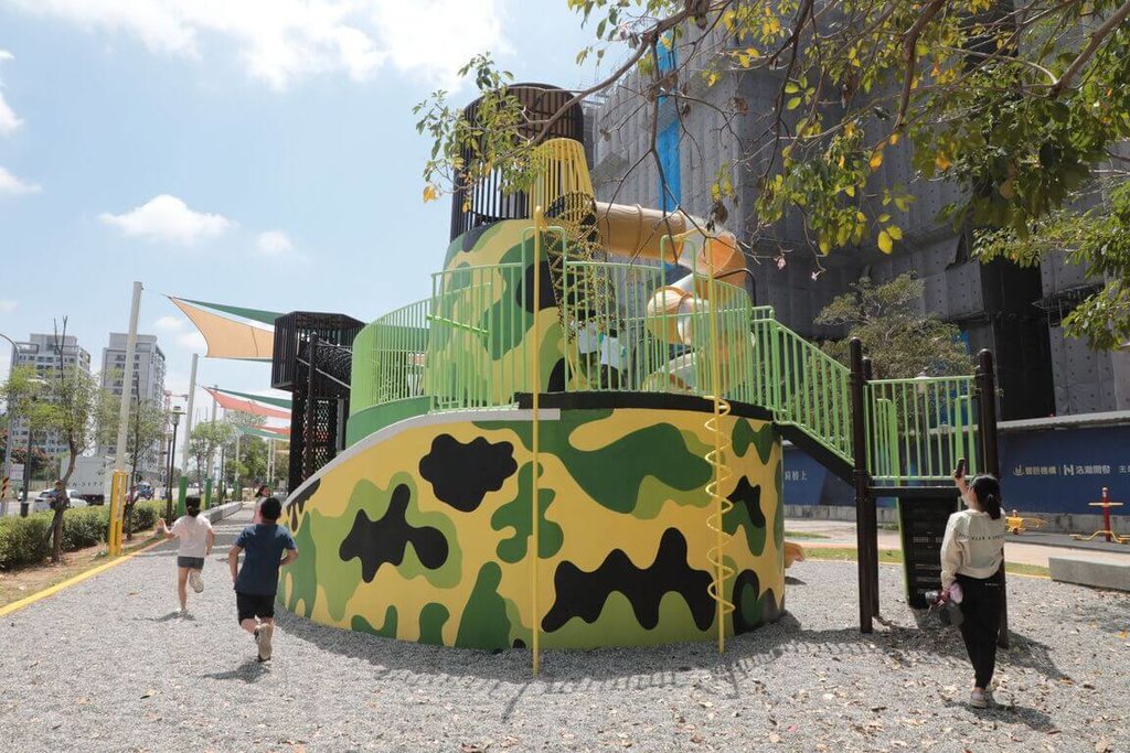 台南市精忠公園啟用　建置軍事元素特色遊戲場