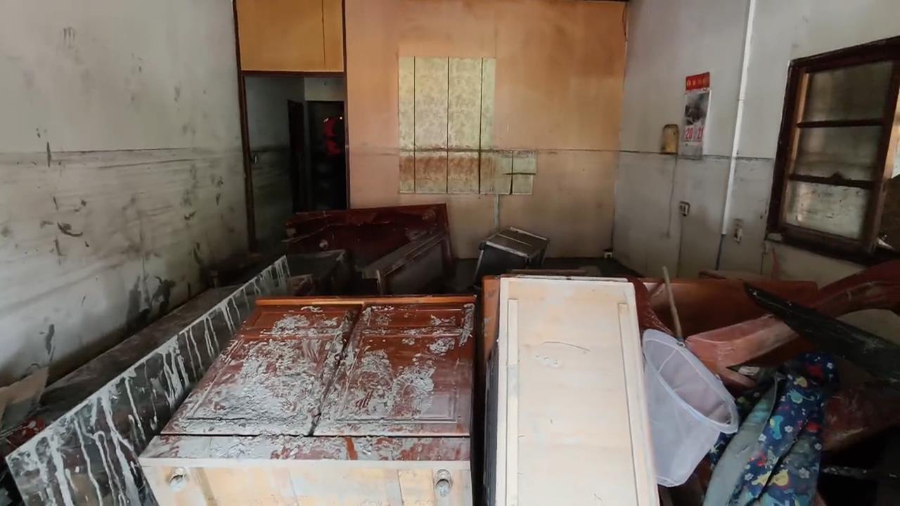 悲劇...光復鄉百歲人瑞死在家　曾孫用監視器目睹最後瞬間