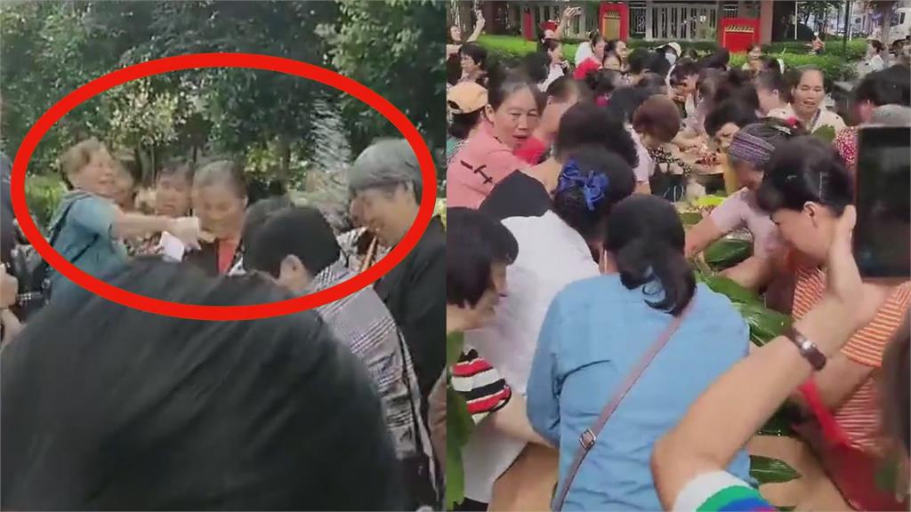 大媽端午搶包粽！丟米、打人、菜倒水溝　中國網友噴丟臉：白活一把年紀