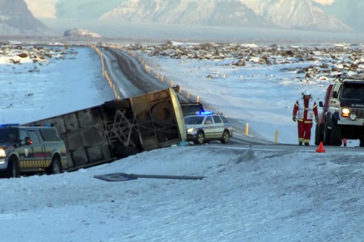 中國團冰島車禍 至少1死12傷
