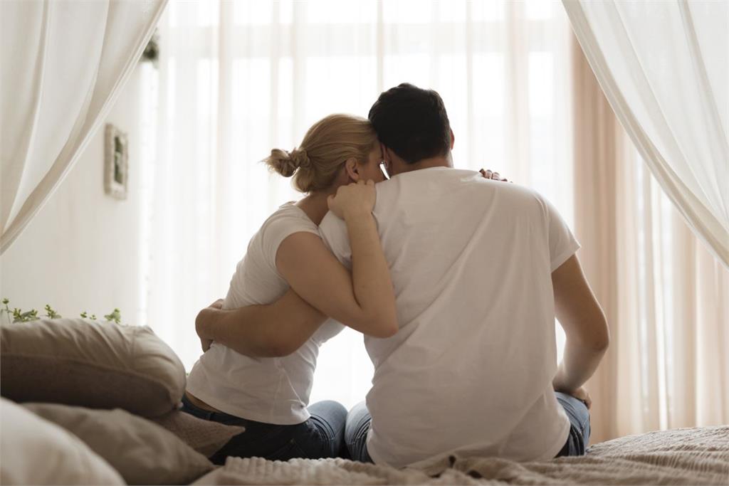 結婚5年僅愛愛7次!人夫痛苦提離婚 法官搬《禮記》判准:人的生存,有賴於飲食與男女