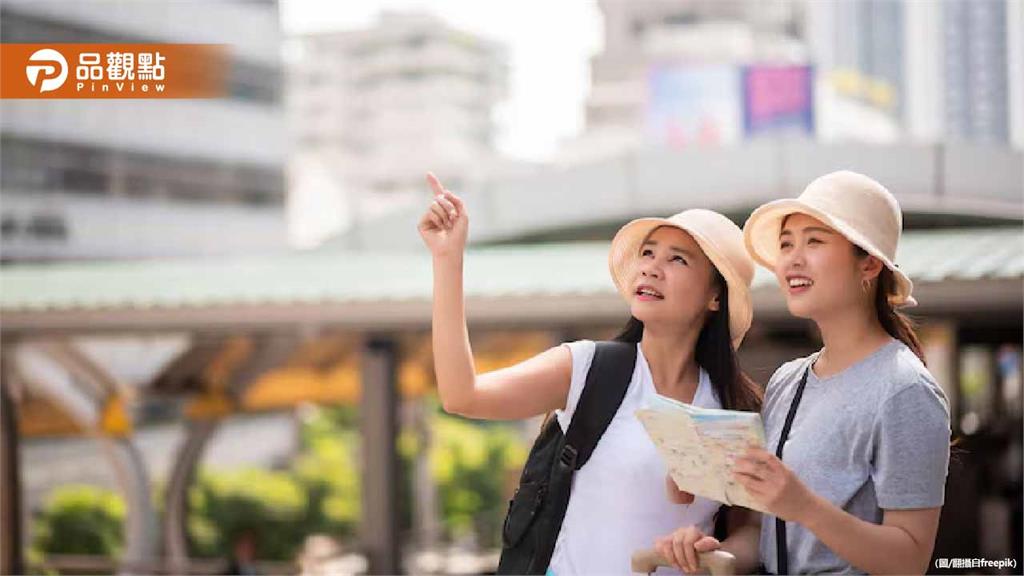 旅遊神技曝光！他「1習慣」邊玩邊丟　網掀2派論戰