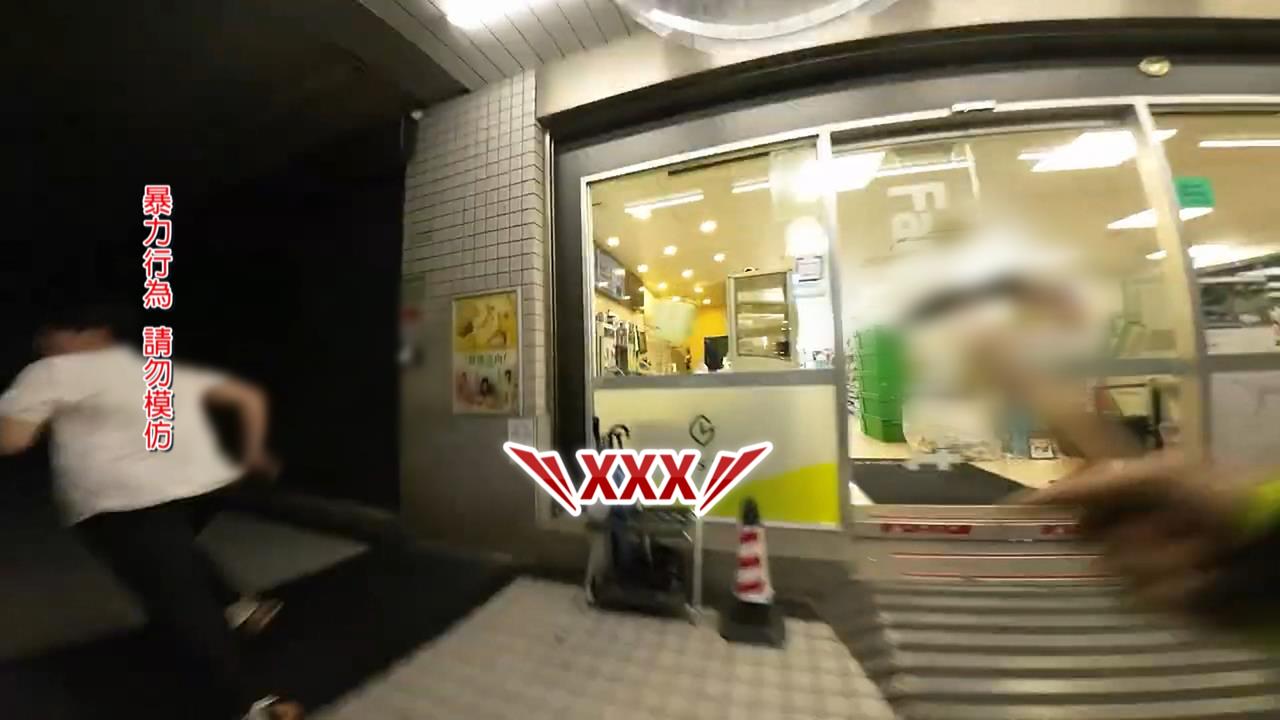 不滿等太久？桃園男怒揮榔頭追店員　闖櫃檯自己刷條碼