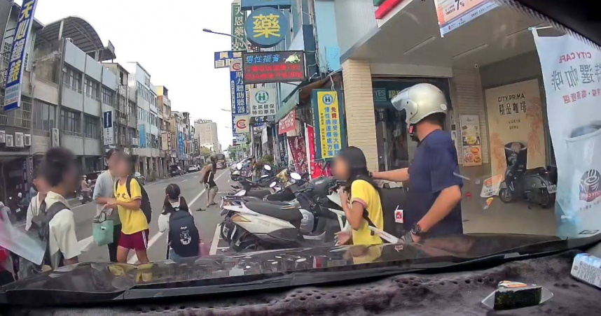 苗栗男才出獄隨機砍傷3人！　10年前同家超商受害男大生發聲：再往上就到頸動脈
