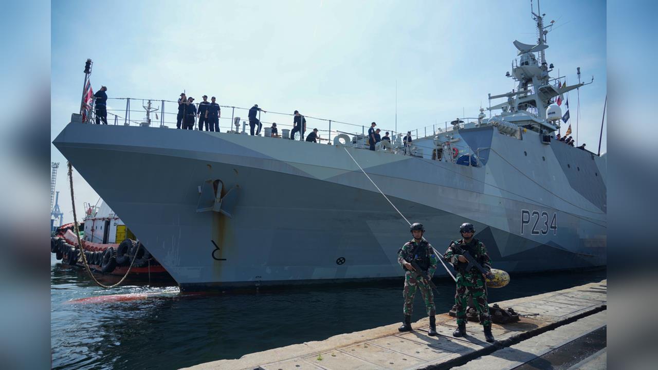 快新聞／中國侵擾台灣完蛋了！歐洲1強國「派軍艦穿越台海」　高官突強硬放話