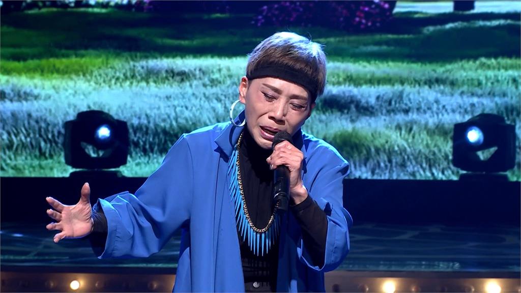 金曲製作人「洪敬堯」開金嗓展現幽默　蚱蜢皇后「藍如潔」唱出人生故事