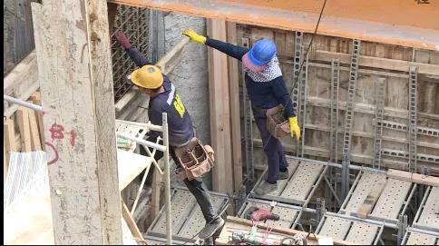 勞工高溫噪音粉塵環境中工作   勞保局給職業病健康檢查