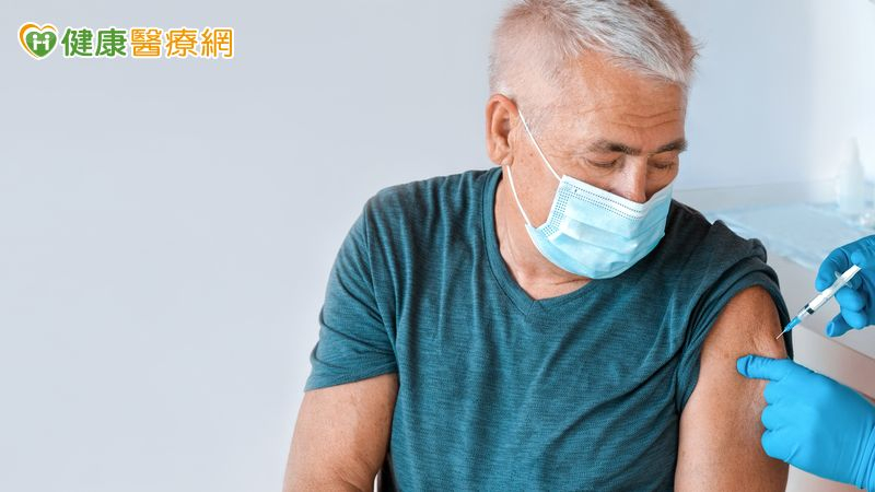 長者重症佔多數！流感新冠「雙流行」高風險族群儘速接種疫苗
