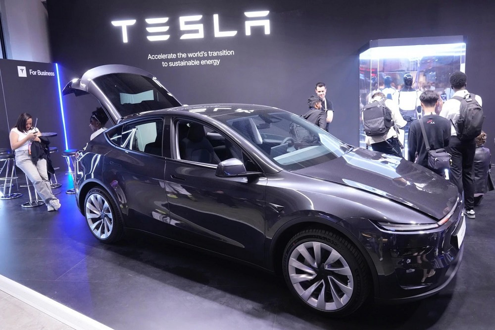 挪威政府恩威並施推動能源轉型　電動車2025年吃下96%新車市場