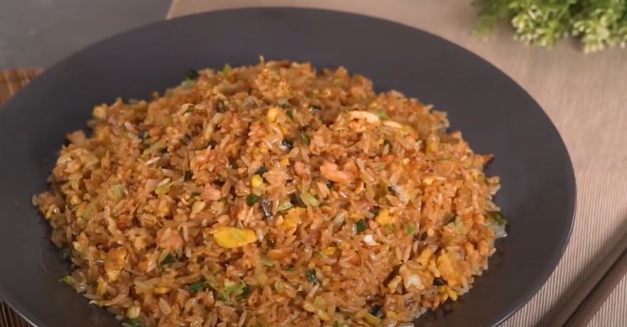 XO醬雞米蛋炒飯｜什麼樣的蛋炒飯沒吃過？這個你絕對要試試