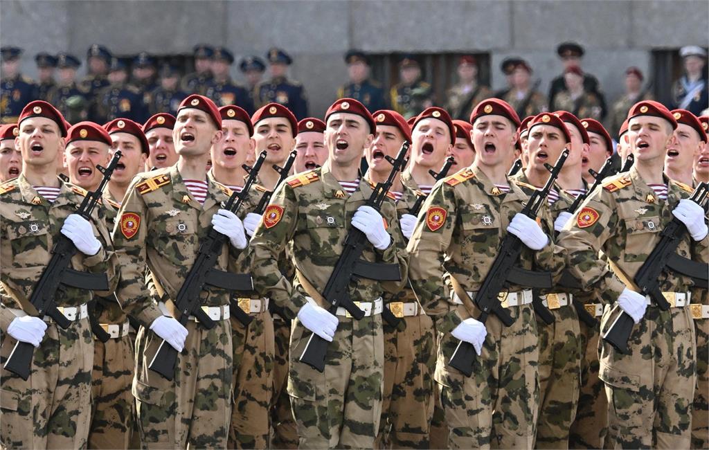 前線人力折損過鉅　BBC：俄軍募兵之手已開始伸往校園