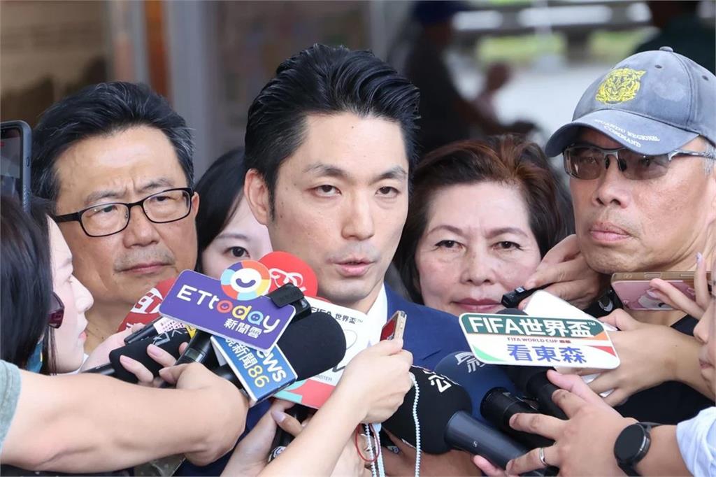 強颱巴威逼近！北市週五、週六放不放假？　蔣萬安：這2天盡量待在家裡
