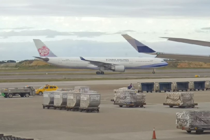 快新聞／華航日本福岡返台班機取消　旅客凌晨才住進飯店、沒食物吃