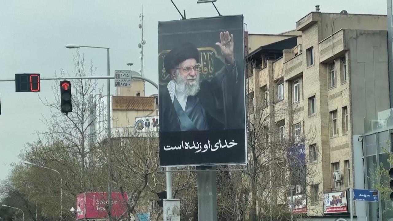 伊朗號召青年組「組人鏈護電廠」 呼籲父母小孩送檢查哨惹議