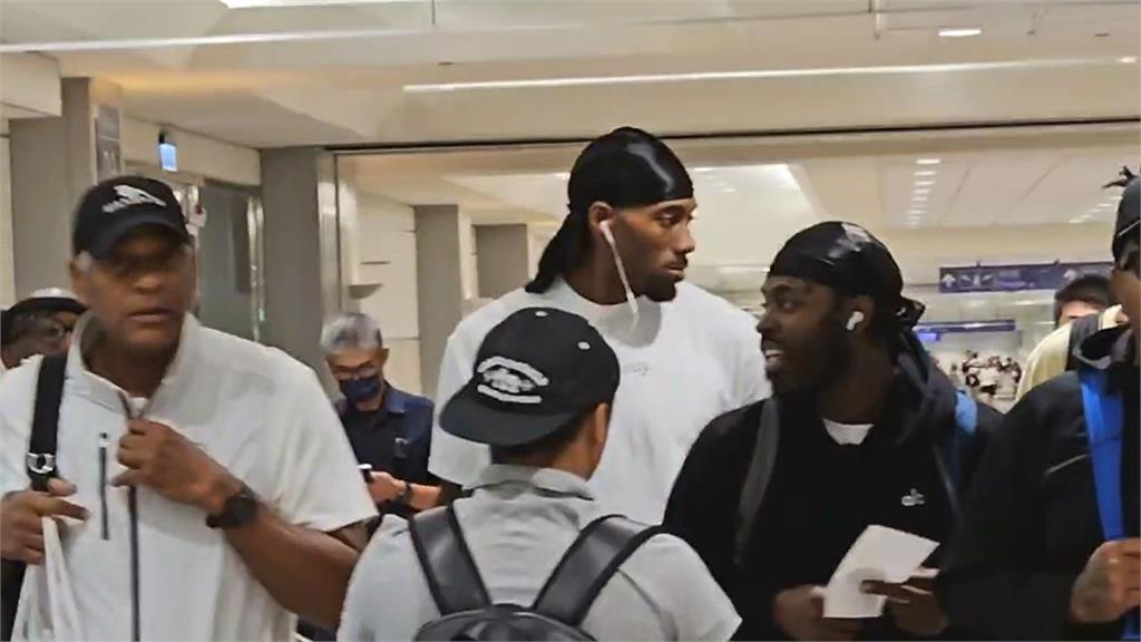快新聞/粉絲歡呼!NBA球星雷納德首度來台 8/30登桃園音樂節大秀球技