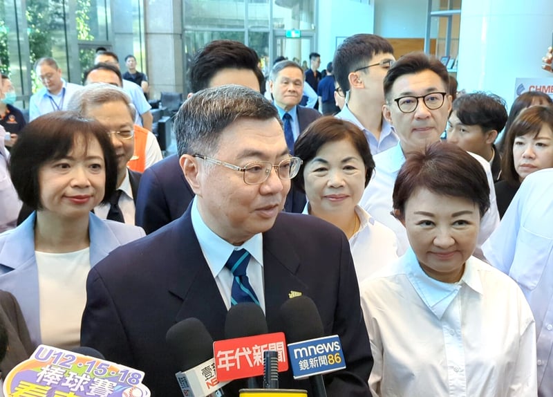盧秀燕行政院會槓卓榮泰　彭啓明還原現場：像媽媽在罵兒子