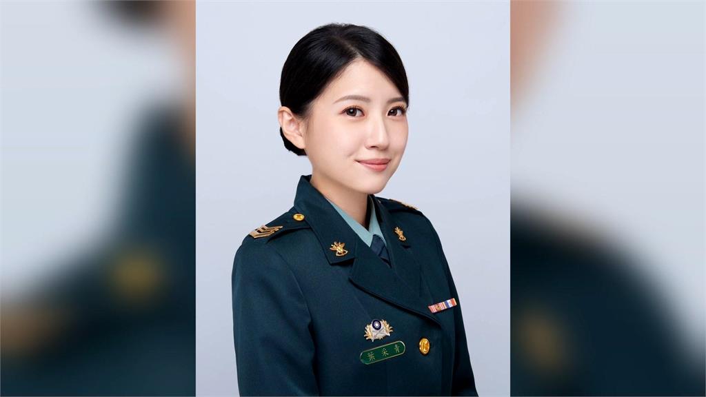 「最美政戰士」神似田中千繪　網友眼冒愛心喊「要簽下去」